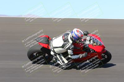 media/Oct-09-2022-SoCal Trackdays (Sun) [[95640aeeb6]]/Bowl (1015am)/